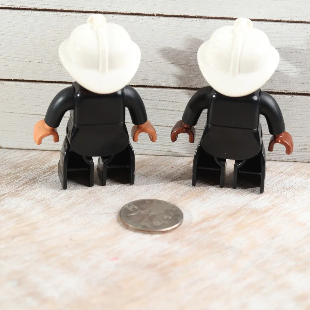 LEGO Duplo Firefighter Figures Lot of 2 Black Uniform First Responder